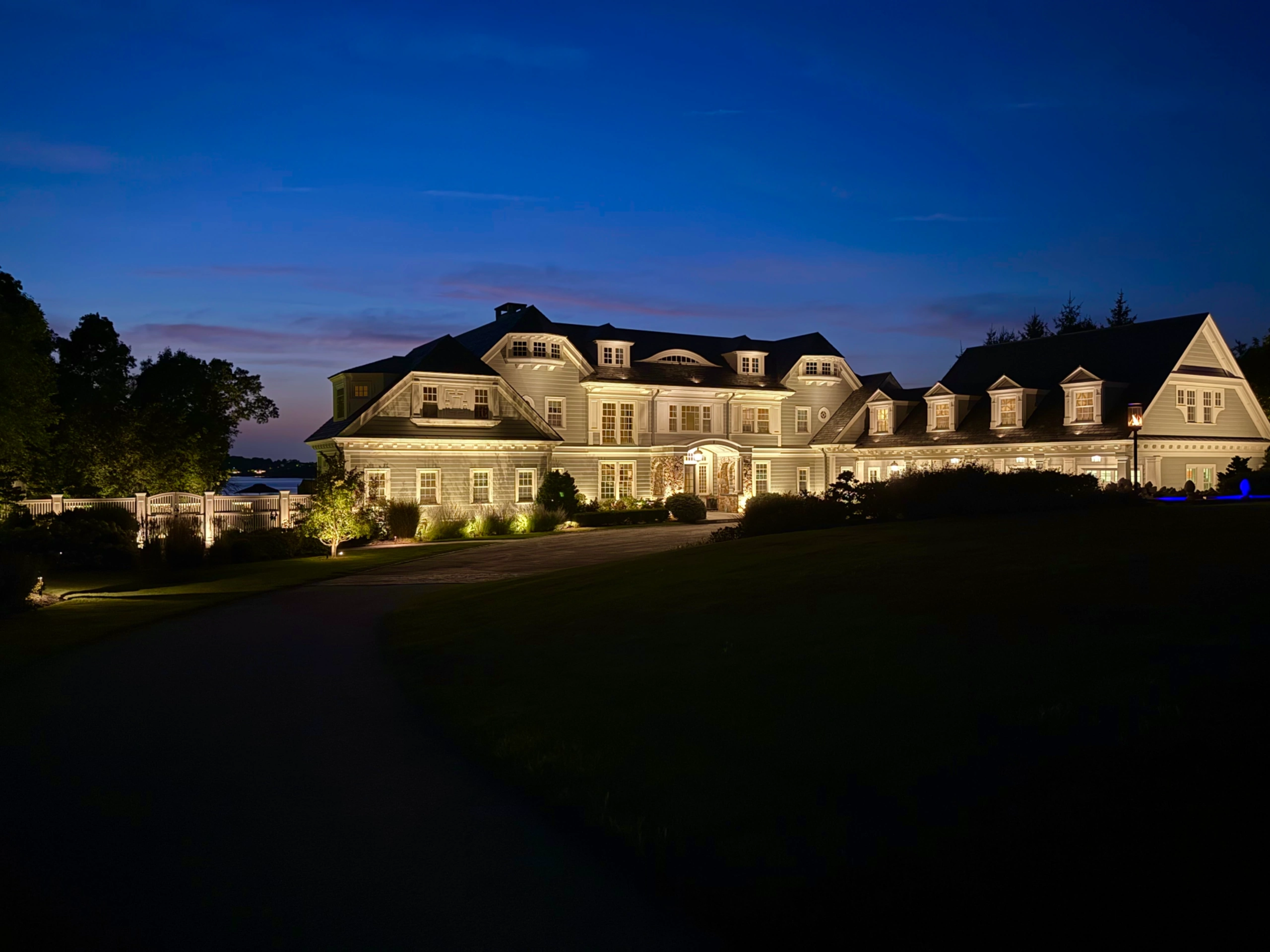Choose an Outdoor Lighting Company in Massachusetts